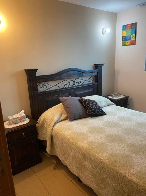 2 Rooms, 1 King Size Bed, 64" Smart Hdtv Guatemala City Exterior foto